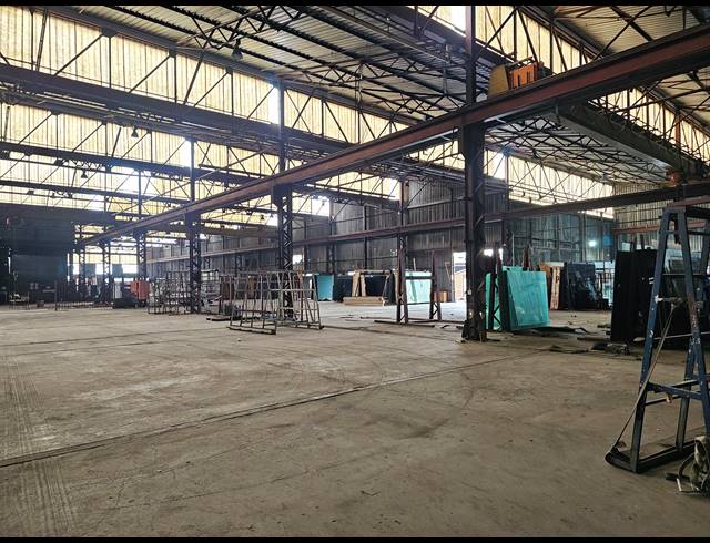 4,300M² FACTORY TO LET IN ALRODE